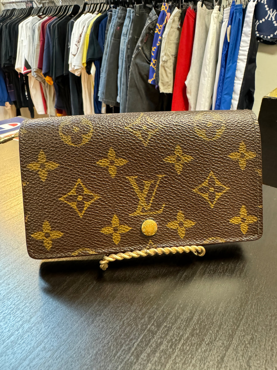 Louis Vuitton Tresor Monogram offers Wallet