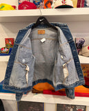 Vintage Levi’s Denim Trucker Jacket Sz 40 Made in USA