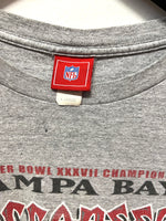 Tampa Bay Buccaneers Super Bowl Champions XXXVIII Training Camp Walt Disney World T-Shirt Sz XL